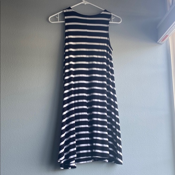 Old Navy Black and White Striped Midi Dress - Picture 4 of 4